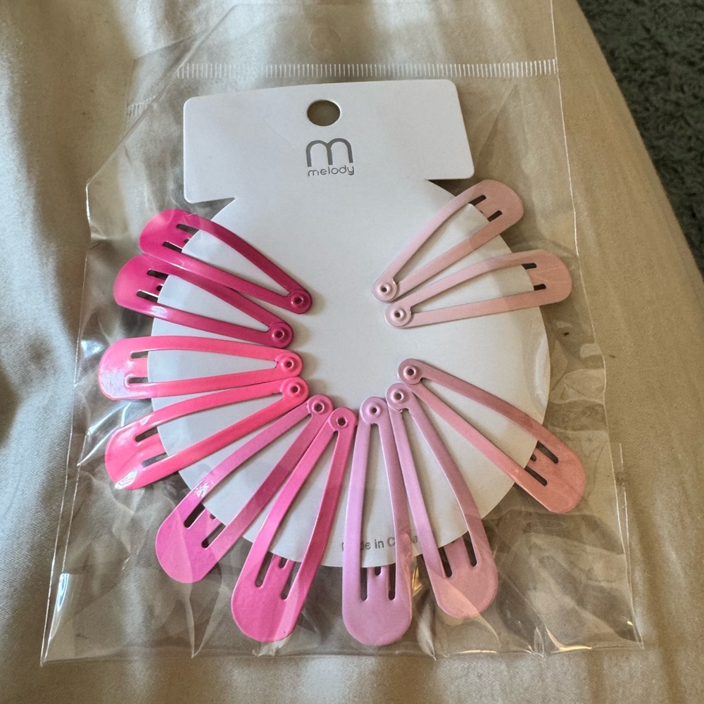 Melody Pink Hair Clips Set